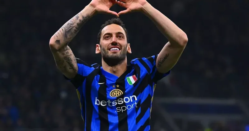 Galatasaray, Hakan Çalhanoğlu transferi için Inter ile görüşmelere başladı