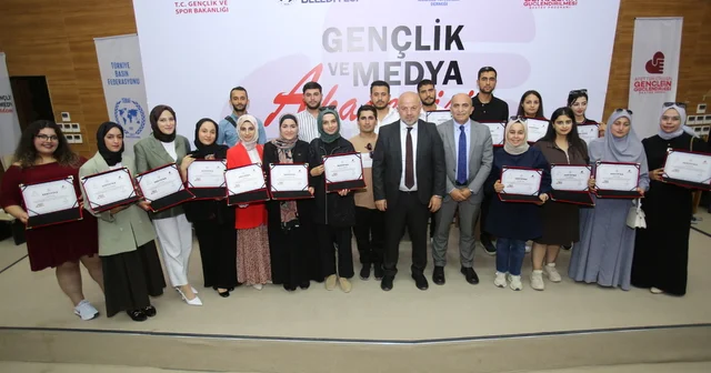 Hatay da düzenlenen Gençlik ve Medya Akademisi tamamlandı Hatay Haberleri