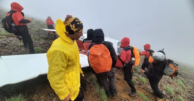 Kaçkar Dağları nda düşen uçağa ulaşan ekipteki dağcı: Yolcu, pilota Alçaktan uçuyoruz demiş Rize Haberleri