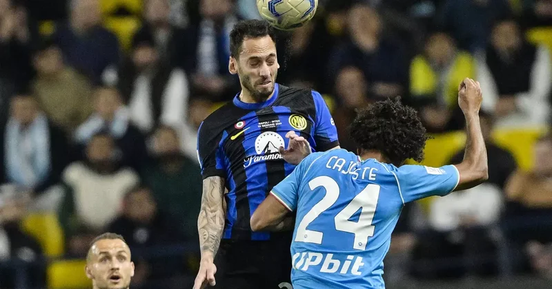 Beşiktaş Napoli nin kapısını çaldı: Yıldız isme kiralama teklifi yapıldı