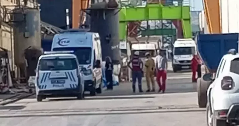 Yalova da tersanede üzerine vinç düşen işçi hayatını kaybetti