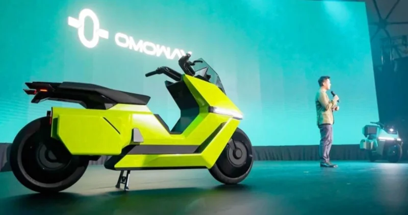 Devrilmeyen, şekil değiştirebilen motosiklet tanıtıldı!