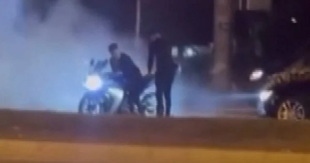 Hatay da tepki çeken görüntüler: Düğün konvoyu yolu kesti motosikletli lastik yaktı VİDEO İZLE