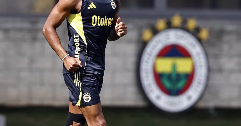 Fenerbahçe nin Feyenoord maçı kamp kadrosu belli oldu