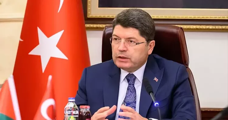 Bakan Tunç tan sahte diploma soruşturmasına ilişkin açıklama: Tüm adımlar atılmakta