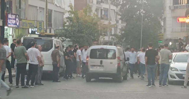 Kırtasiyesini kapatırken maskeli kişilerin silahlı saldırısında yaralandı Siirt Haberleri