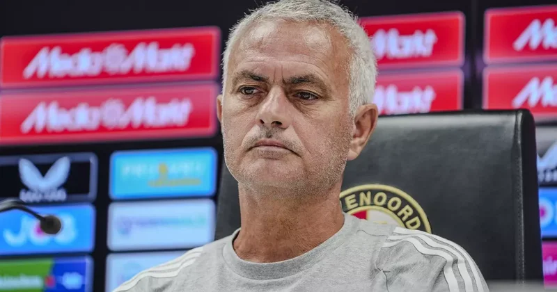 Mourinho gazeteciyi bozdu: Sorunuza cevap vermeyeceğim