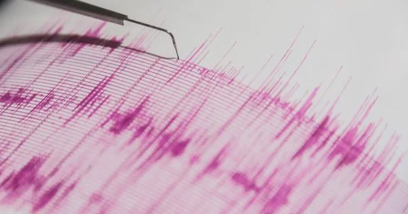 İran’ın güneyinde 5.7 büyüklüğünde deprem meydana geldi