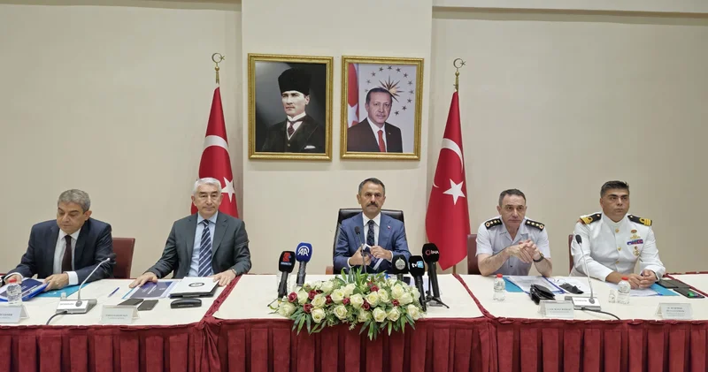 Kent genelinde bir ayda 416 düzensiz göçmen sınır dışı edildi