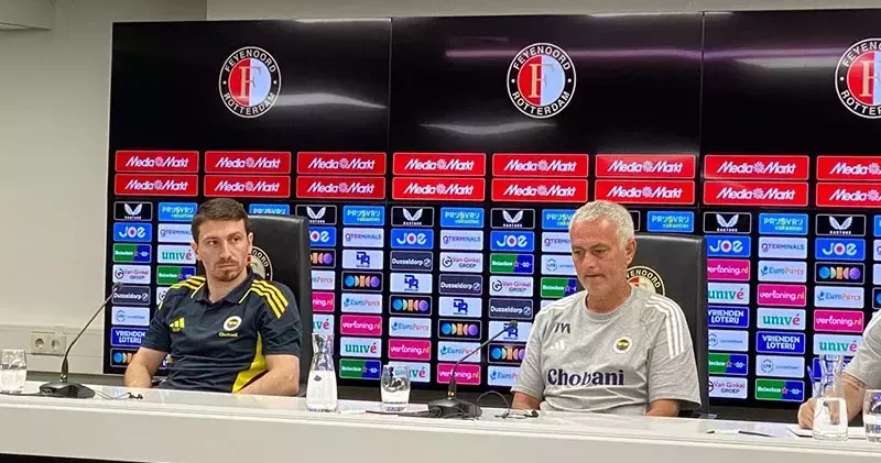 Jose Mourinho: Bizi favori görmüyorum ama onları da üstümüzde görmüyorum