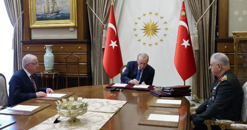 YAŞ TOPLANTISI NE ZAMAN, SAAT KAÇTA? Yüksek Askeri Şura toplantı tarihi 2025 belli oldu! YAŞ kararları bekleniyor…