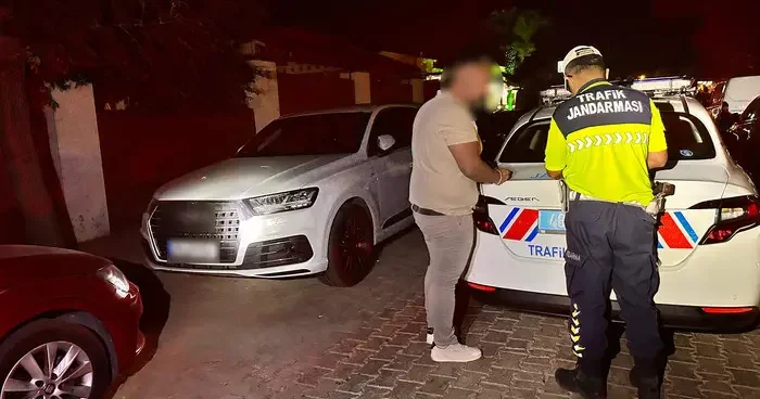 Fethiye de hatalı sollama anı sosyal medyada paylaşılan sürücüye ceza kesildi