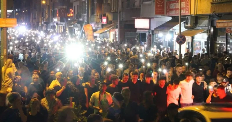 Trabzon ayakta! Binler oraya akın etti...