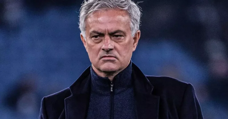 Jose Mourinho: Aslında bizim şampiyon olmamız gerekiyordu