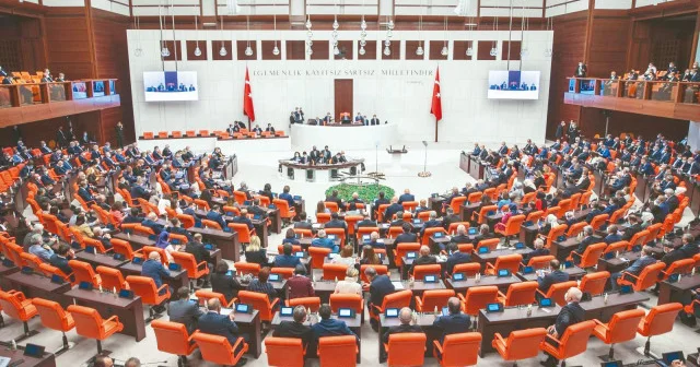 Komisyon temkinli başlıyor: PYD’nin silah bırakmaması en büyük engel Yerel Gündem Haberleri