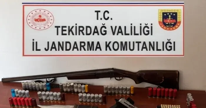Tekirdağ’da jandarmadan farklı ilçelerde eş zamanlı operasyonlar