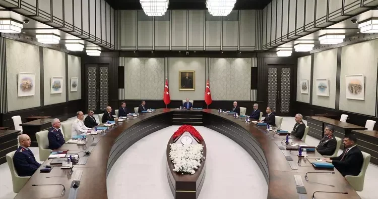 Cumhurbaşkanı Erdoğan başkanlığındaki Yüksek Askeri Şura toplantısı başladı