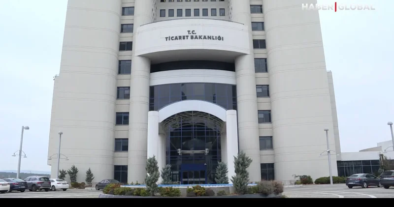 Ticaret Bakanlığı ndan otomobilde ÖTV uyarısı: 24 Temmuz öncesi ödeme yapanlar ÖTV farkı ödememelidir