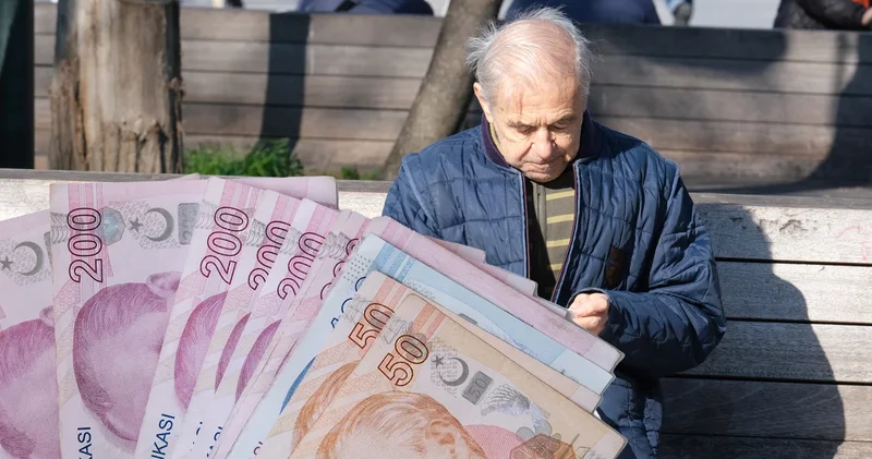 Bankalar emekli maaşı promosyonlarını güncelledi! 27 bin liraya ulaştı