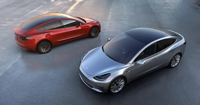 Tesla dan Elon Musk a astronomik rakamlı telif