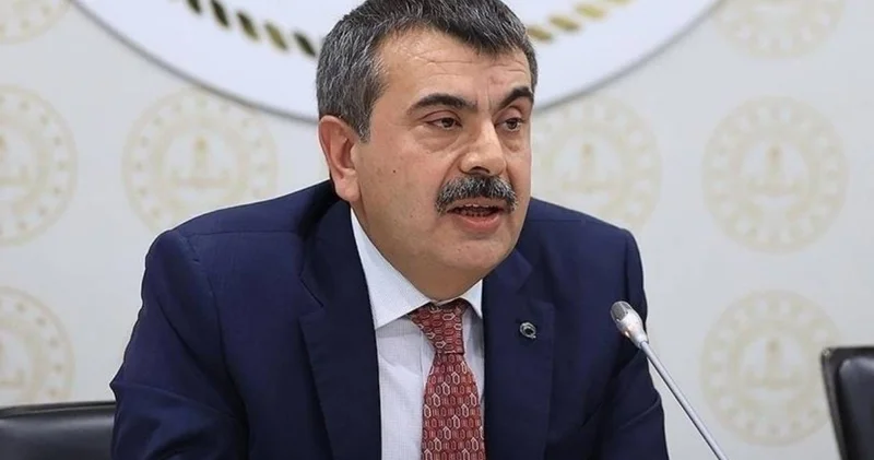 Bakandan kayıt parası ve üniforma açıklaması