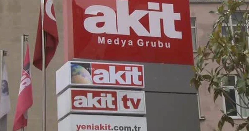 Yeni Akit, Google tarafından görünmez kılındıklarını iddia etti: Bunun adı bağımsız medyaya uygulanan gizli ambargodur!