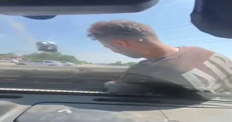 Akıllara durgunluk veren olay! Arızayı bulmak için ustayı motorun içine bindirdi