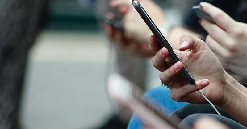 Telefonunda bu uygulamaları bulunduran yandı: Bankadaki tüm parayı saniyeler içinde boşaltıyor Sözcü Gazetesi