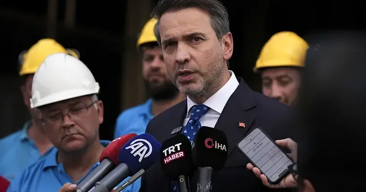 Soma da oyuncu değişikliği! Bakan Bayraktar açıkladı