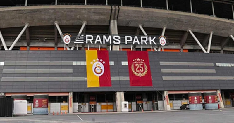 Galatasaray da başkanlığa aday oldu