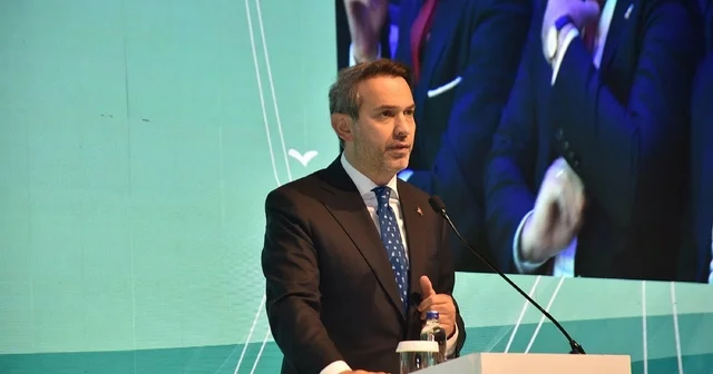 Bakan Bayraktar: Aldığımız cesur kararlarla adeta sessiz bir devrim gerçekleştirdik İzmir Haberleri