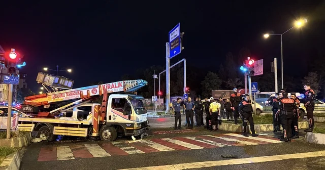 Erzurum da trafik kazası sonrası çıkan kavgada 3 kişi yaralandı Erzurum Haberleri