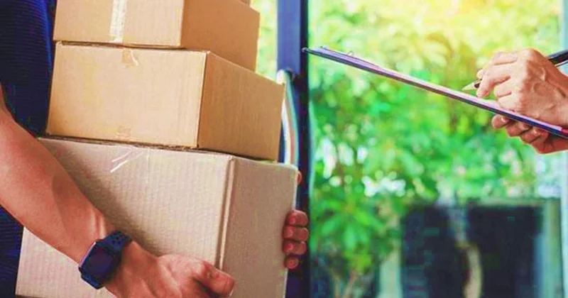 Tüketicilerin yeni sorunu: Kargo kapıya kadar getirilmek zorunda mı?