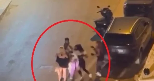 Kadınları sokak ortasında kavgası kamerada Bursa Haberleri