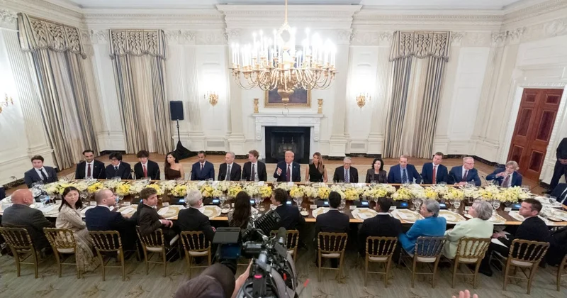 Trump Beyaz Saray a bir tek onu davet etmedi! Sözcü Gazetesi