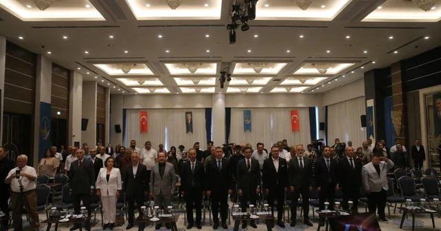 Tokat Belediye Başkanı Yazıcıoğlu, kentsel dönüşüm bilgilendirme toplantısı düzenledi Tokat Haberleri