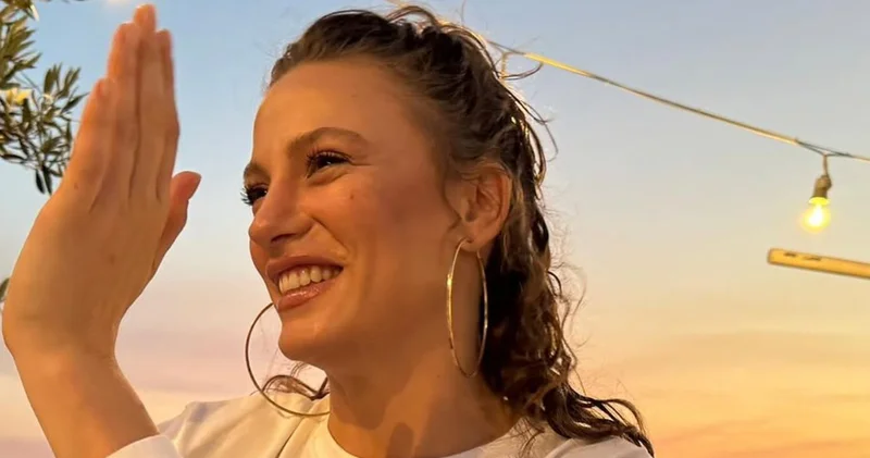 Serenay Sarıkaya dan 2025 yazına veda Magazin haberleri