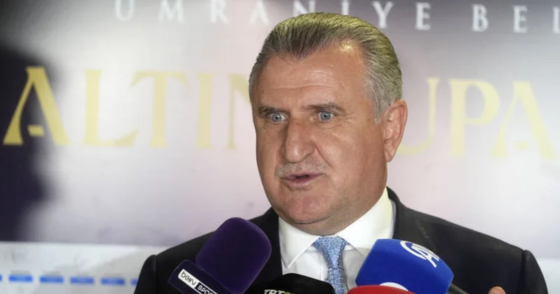 Gençlik ve Spor Bakanı Osman Aşkın Bak: Gurur duyuyoruz, yolları açık olsun Futbol Haberleri