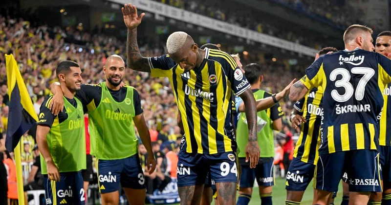 Fenerbahçe de Samsunspor kararı verildi: Tedesco yedeğe çekti