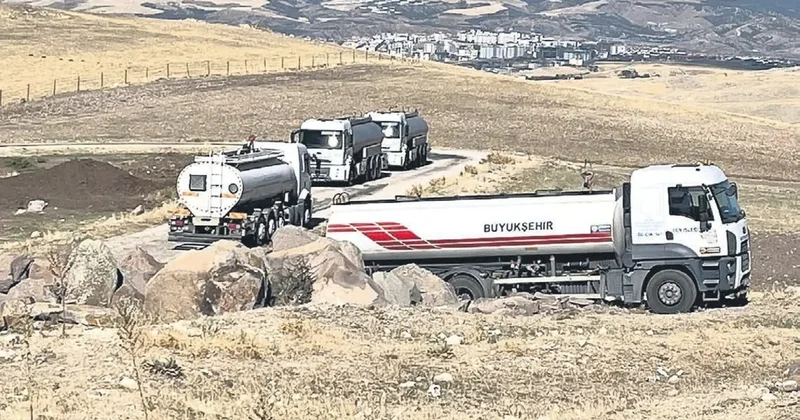 Tuvaletler kokuyor duş alamıyoruz