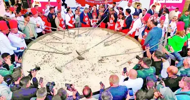 Amaçtan sapma ve üretim dengesizliği Yeni Şafak Pazar Eki Haberleri