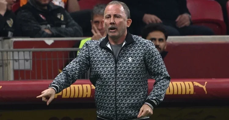 Sergen Yalçın dan derbi yorumu: 2 puan kaybettik, çok üzüldük