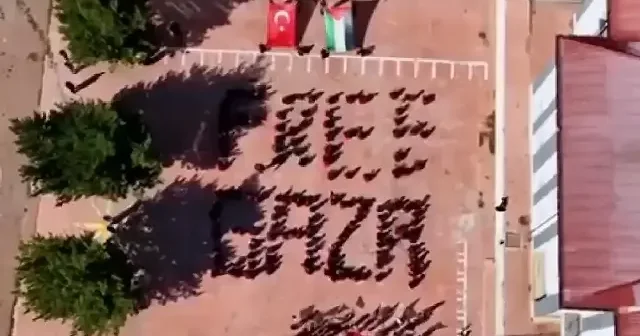 Sivas ta öğrencilerden Filistin e Özgür Gazze koreografili destek VİDEO İZLE