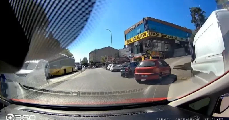 Hızla gelen otomobil: Motosiklete çarptı Sözcü Gazetesi