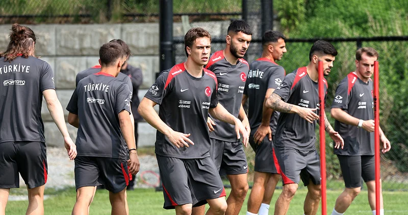 Milli takımı günler kala yıkan sakatlık: Montella geri gönderdi