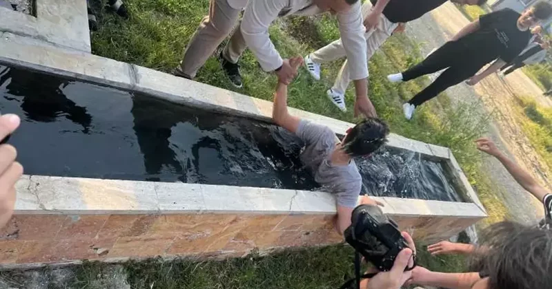 Yarım asırlık gelenek! Bayram namazına gelmeyenlere özel uyandırma yöntemi