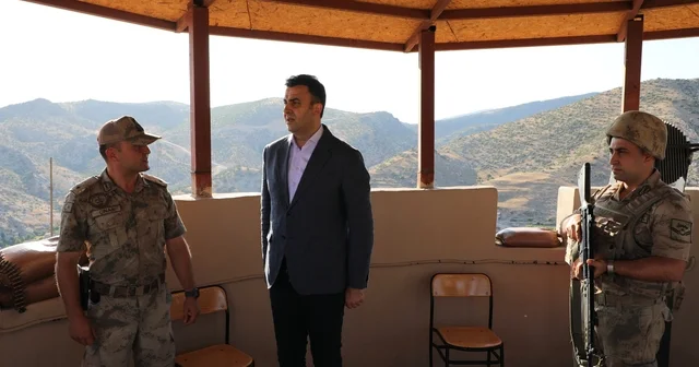 Hasankeyf Kaymakamı İmrak jandarma ve vatandaşların bayramını kutladı Batman Haberleri