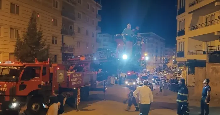 Batman’da market yangını paniğe neden oldu: 5 kişi kurtarıldı