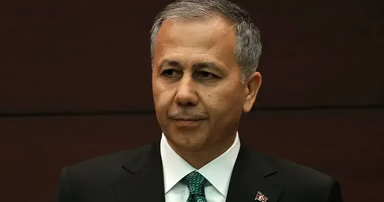 Bakan Yerlikaya, jandarma ve polis teşkilatının bayramını telsizle kutladı