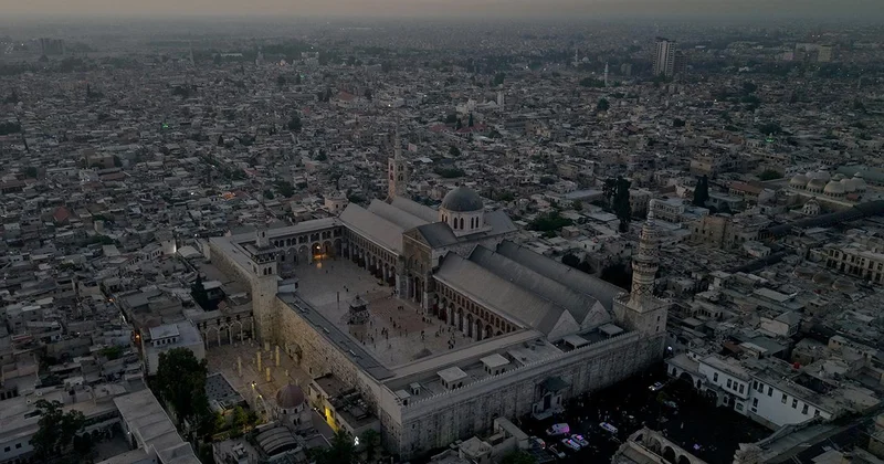 Baas rejiminin yıkılmasının ardından Suriye de ilk Kurban Bayramı namazı